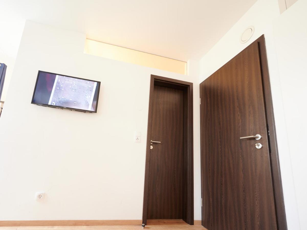Apartments At Winterhafen Linz Exterior photo